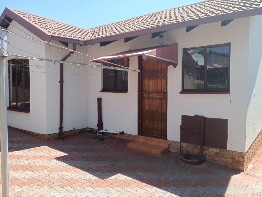 3 Bedroom Property for Sale in Tlhabane West North West